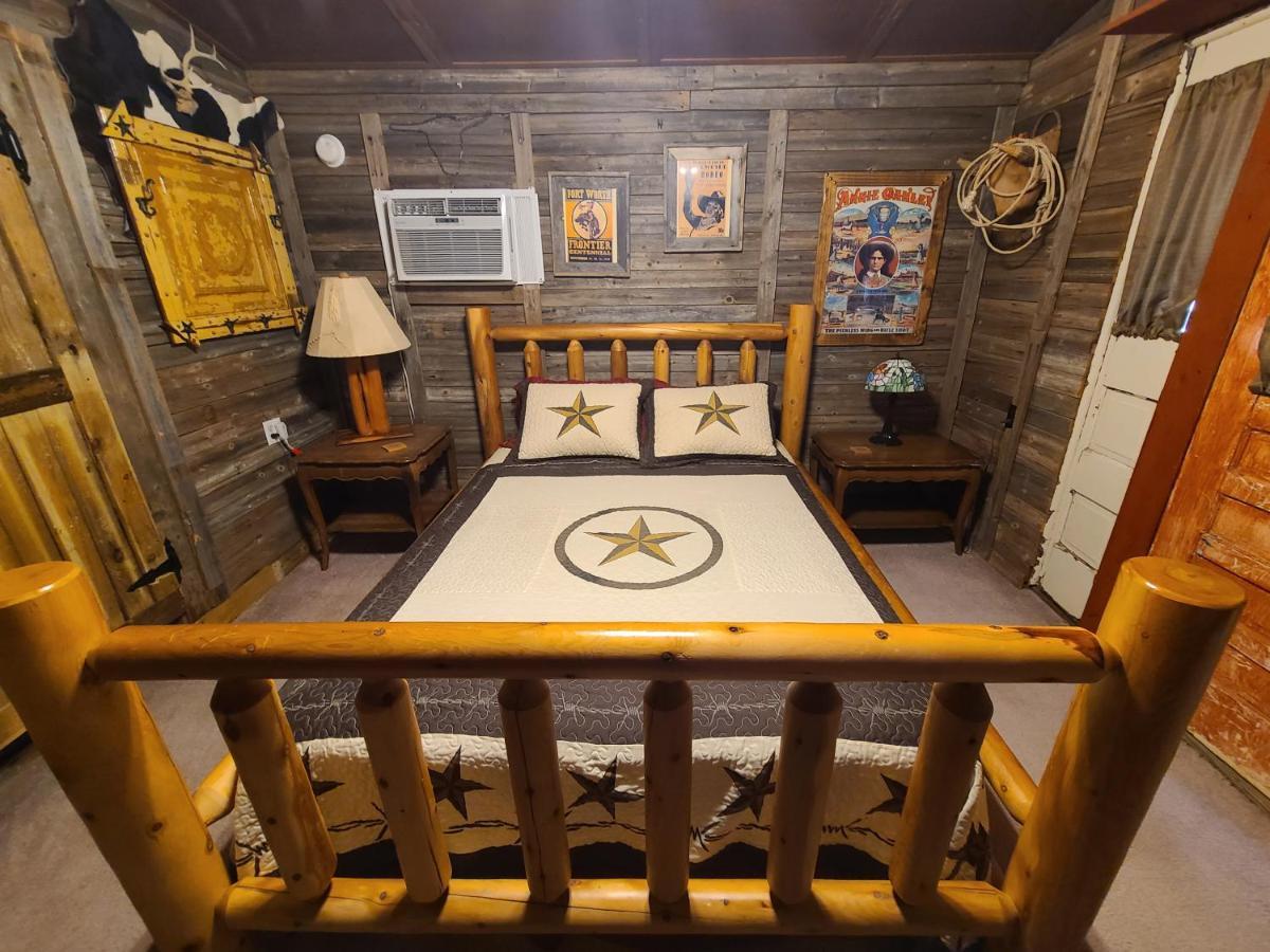 Buffalo Girls Hotel كانتون المظهر الخارجي الصورة