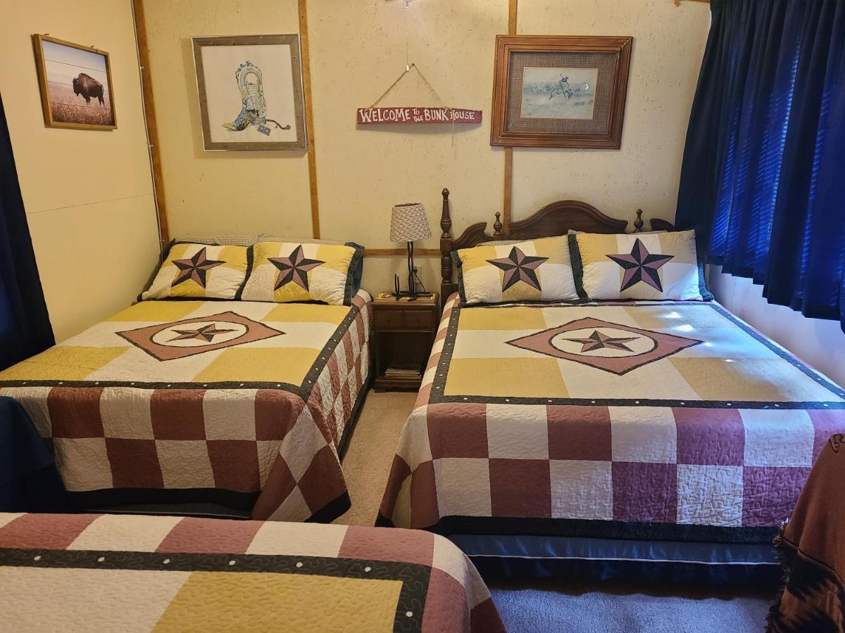 Buffalo Girls Hotel كانتون المظهر الخارجي الصورة