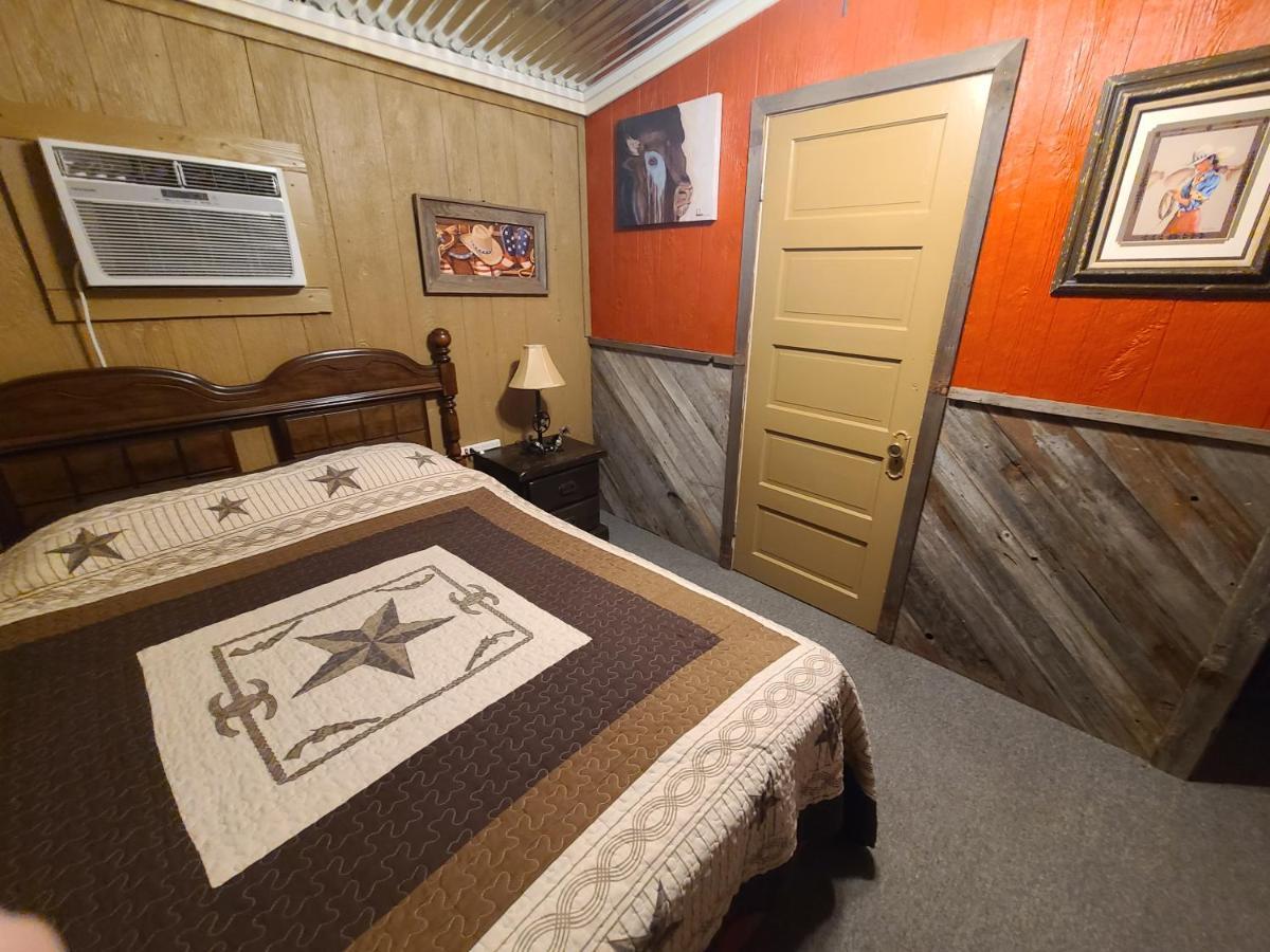 Buffalo Girls Hotel كانتون المظهر الخارجي الصورة