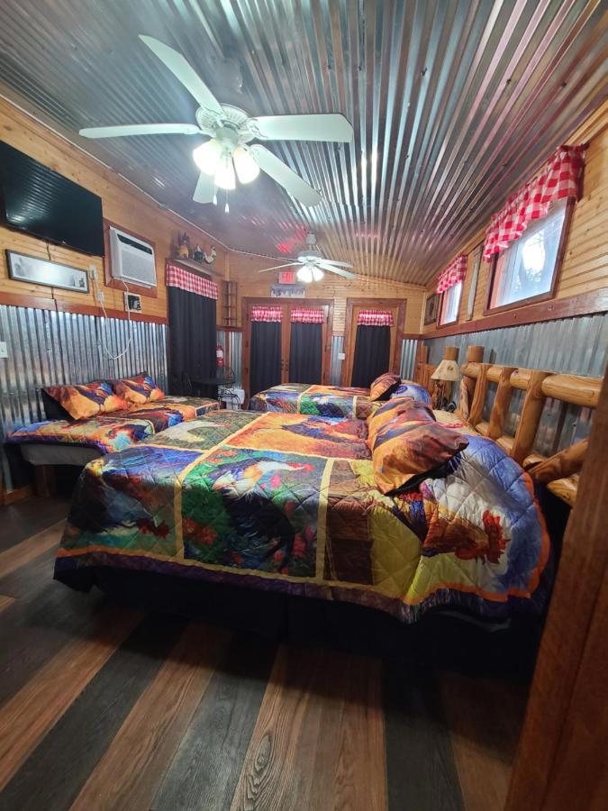 Buffalo Girls Hotel كانتون المظهر الخارجي الصورة