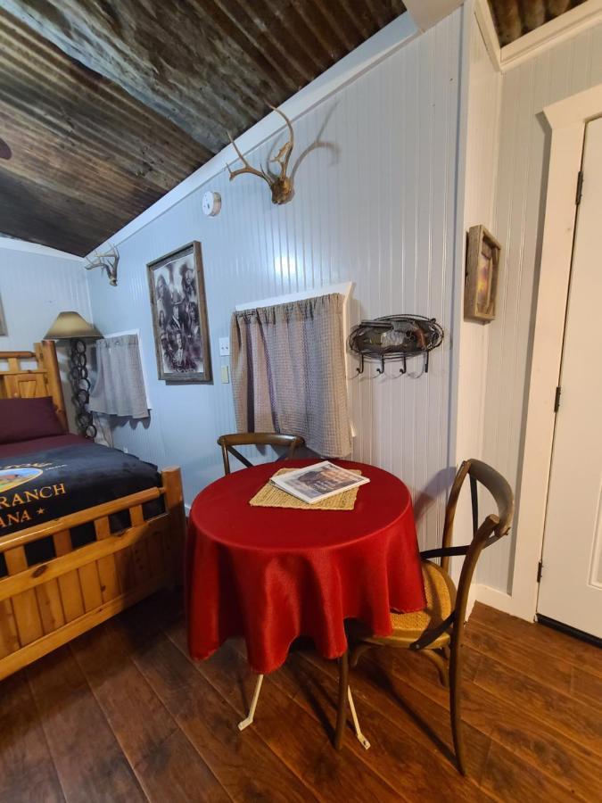 Buffalo Girls Hotel كانتون المظهر الخارجي الصورة