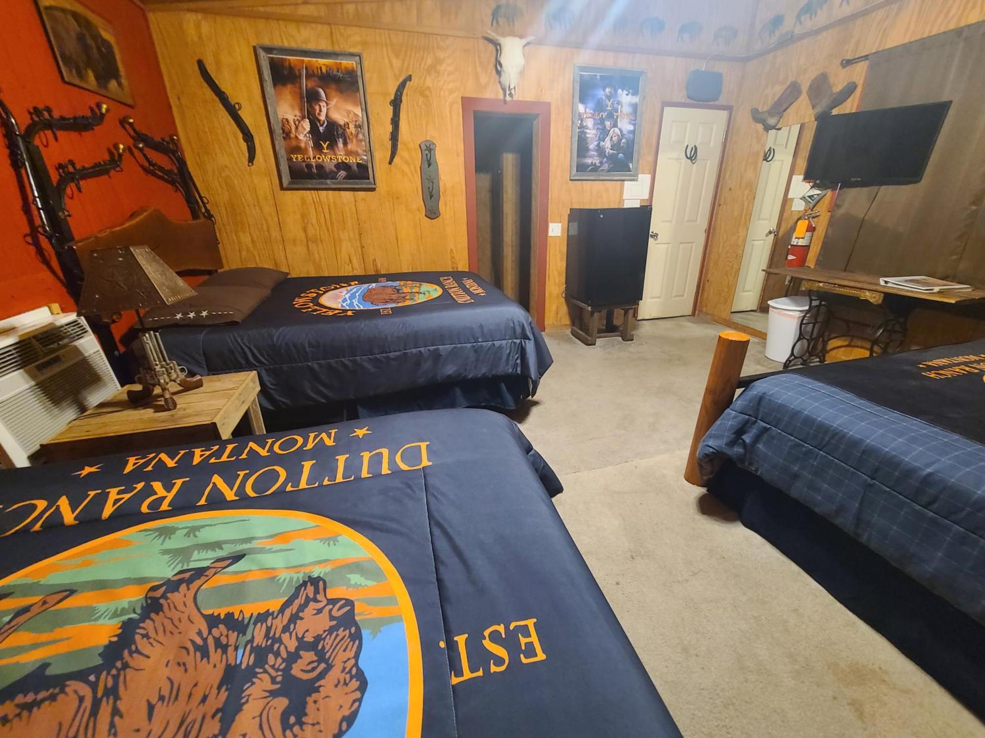 Buffalo Girls Hotel كانتون المظهر الخارجي الصورة